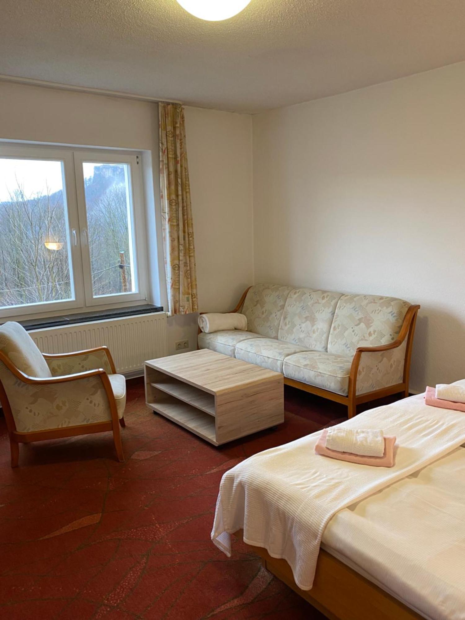 Panoramahotel Lilienstein Königstein Chambre photo