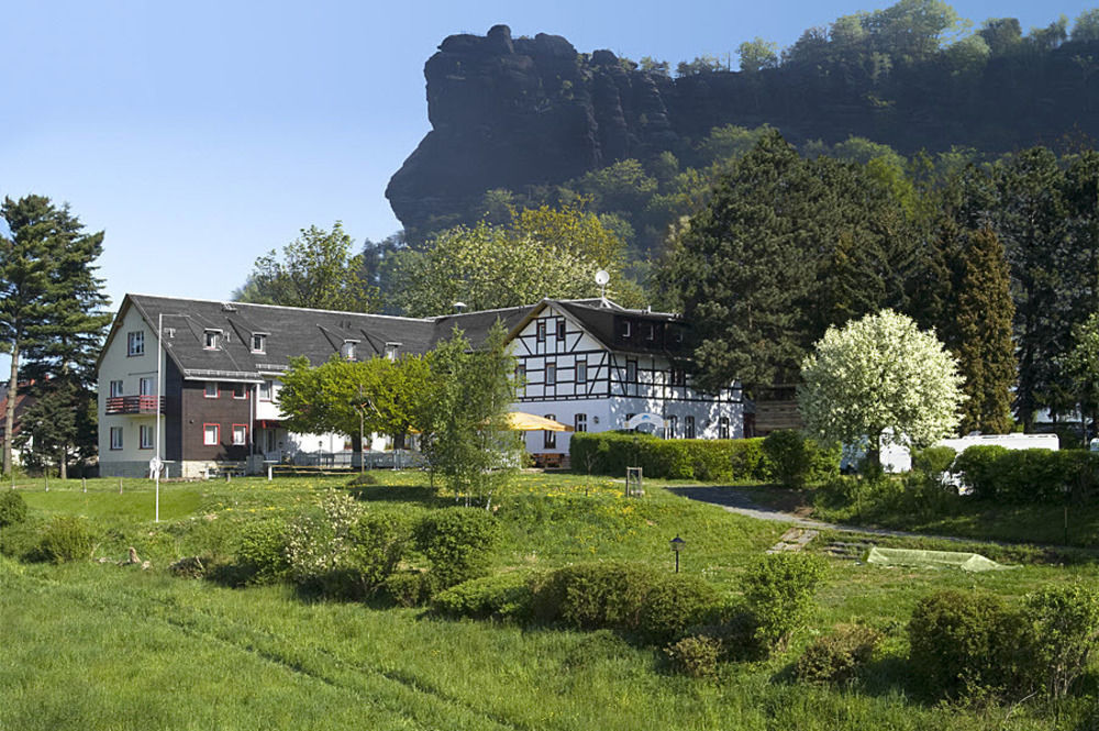 Panoramahotel Lilienstein Königstein Extérieur photo